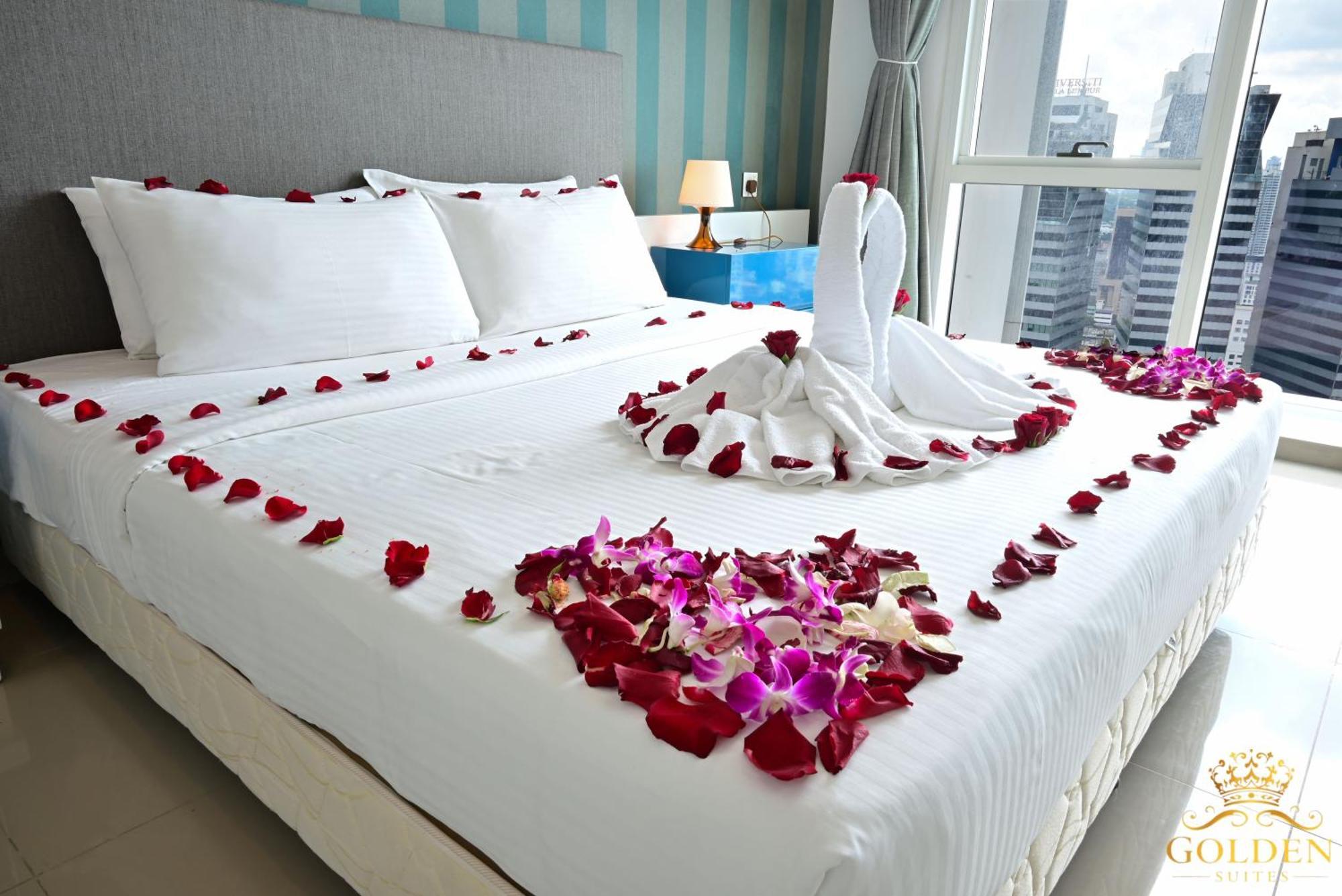 Golden Suites At Platinum Klcc Куала-Лумпур Екстер'єр фото