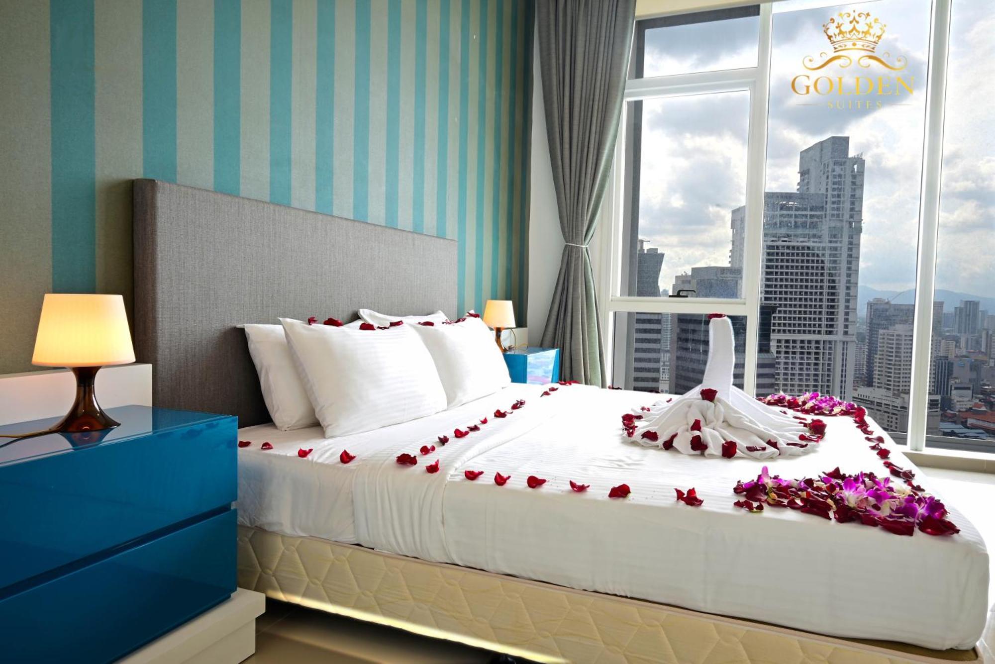 Golden Suites At Platinum Klcc Куала-Лумпур Екстер'єр фото